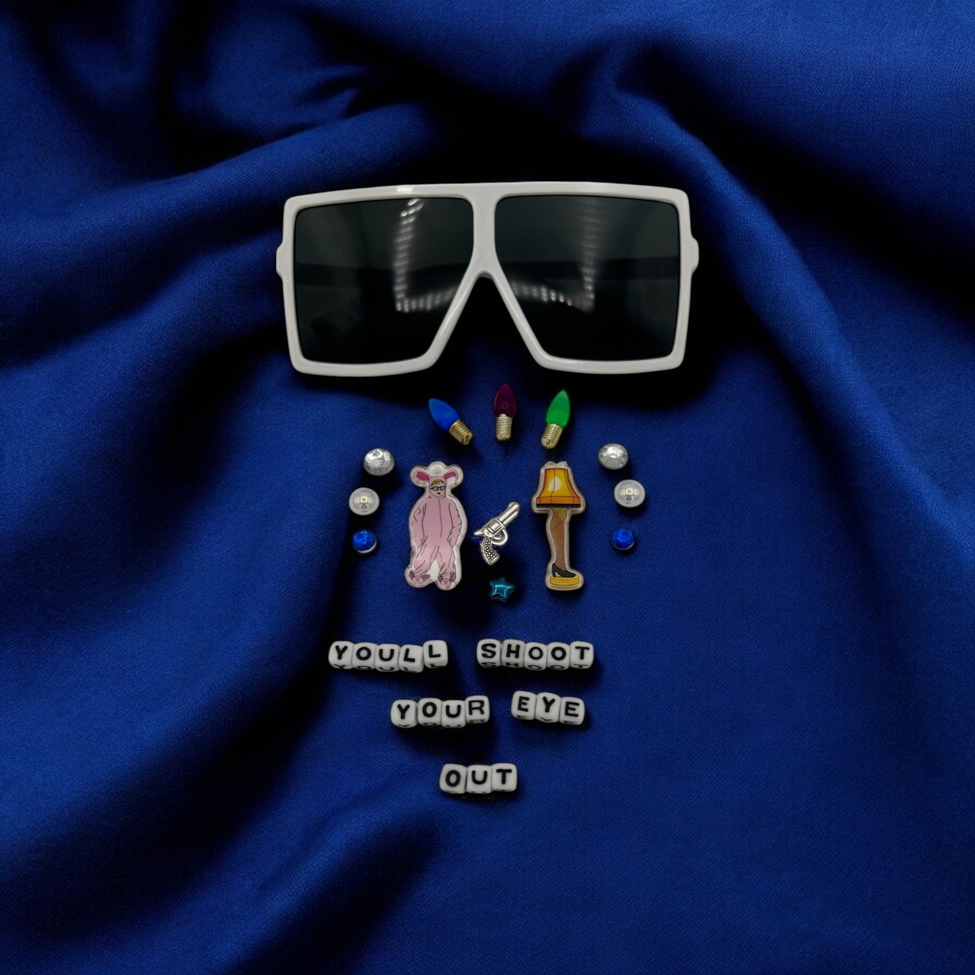 White square sunglasses with charms for the kit