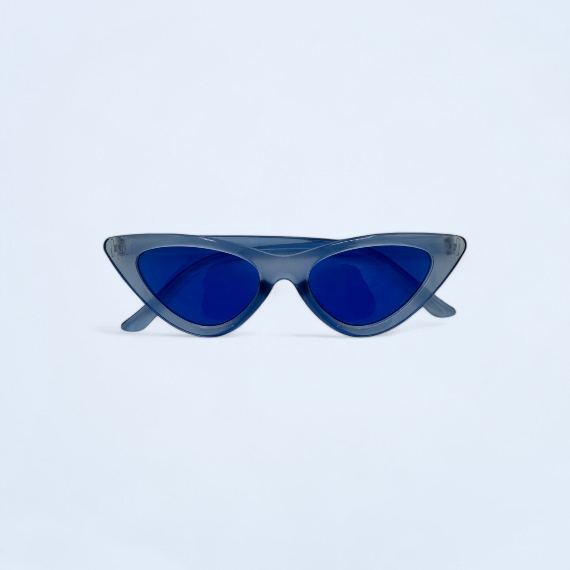 Blue cat eye sunglasses 