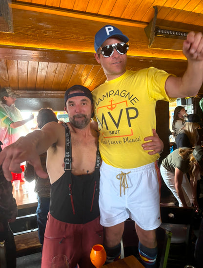 Man wearing the champagne mvp custom sunglasses