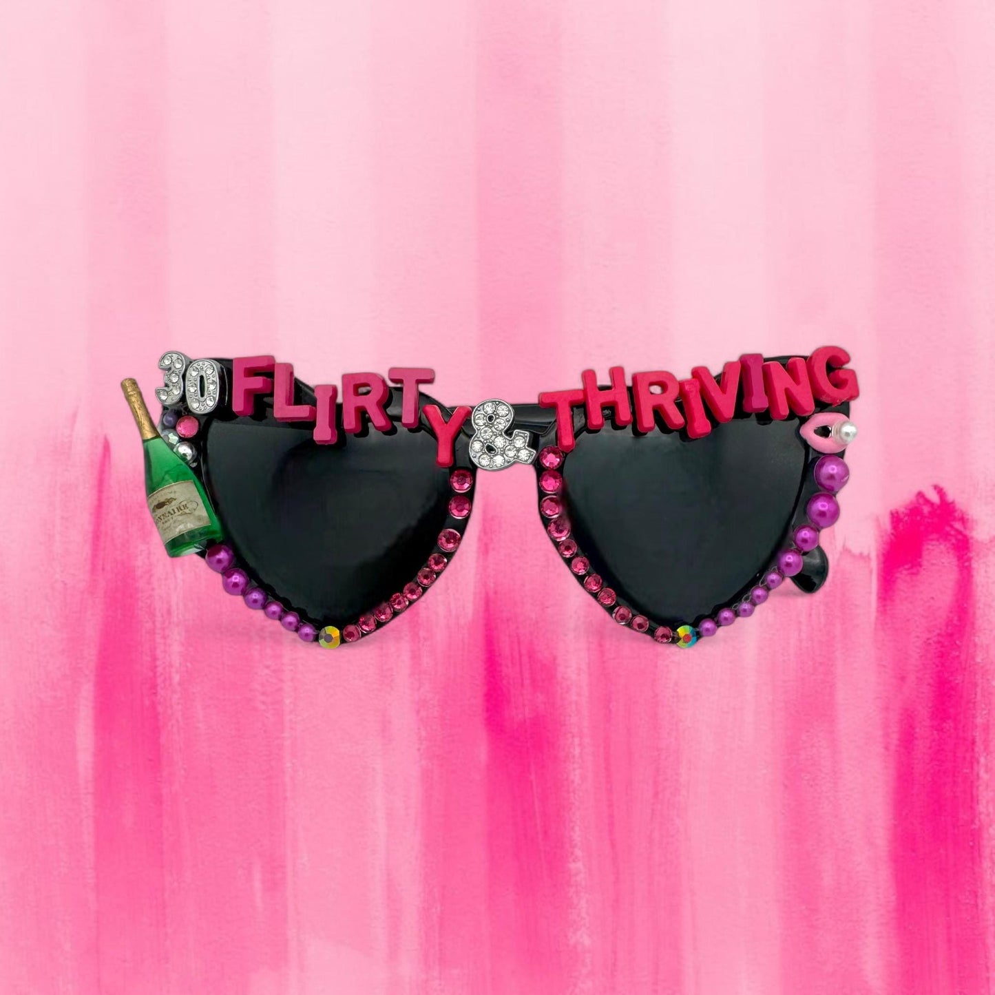 30 Flirty and Thriving Sunnies